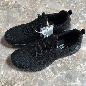 Sketchers sneakers black size 9 1/2